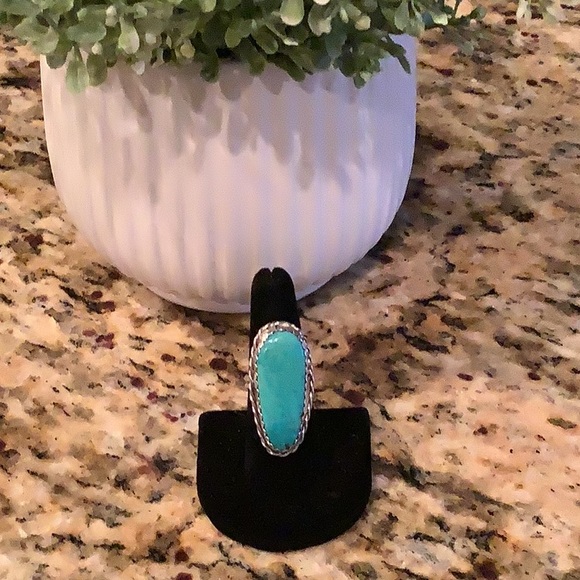 Gorgeous Turquoise Silver Ring 🦋🦋🦋 - Picture 2 of 11